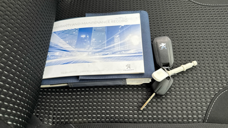 Peugeot 208 1.2 PureTech 82 Tech Edition 5dr [Start Stop] Petrol Hatchback